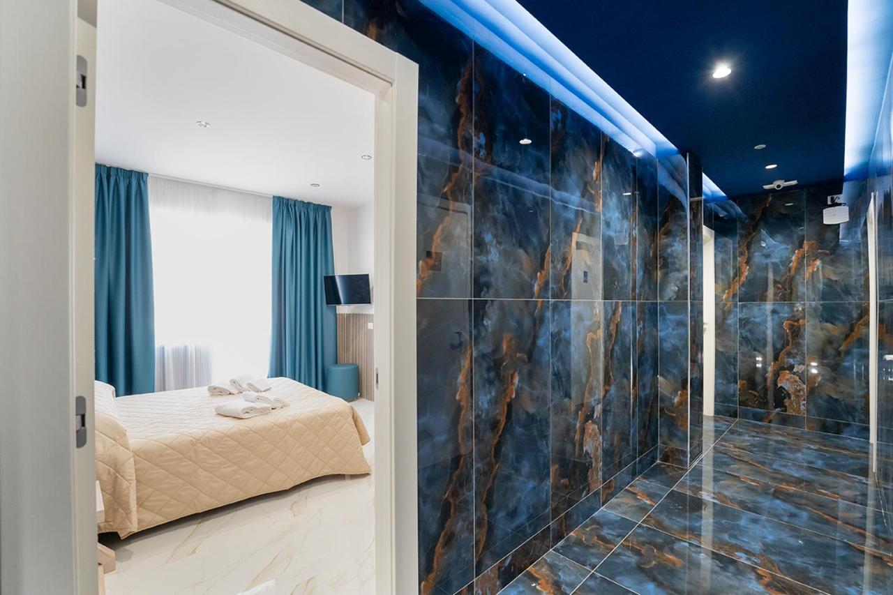 Greros H. Rooms Napoli Centro By Clapa Group Dislocated Hospitality Exterior foto