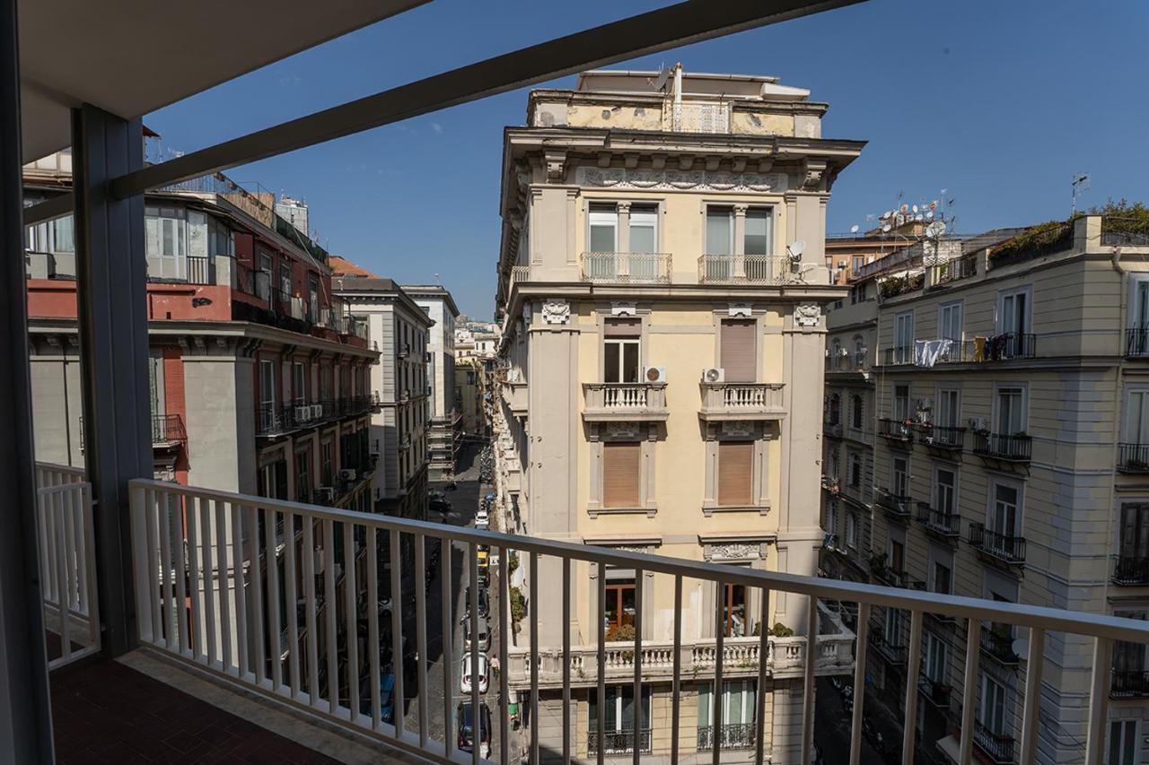 Greros H. Rooms Napoli Centro By Clapa Group Dislocated Hospitality Exterior foto