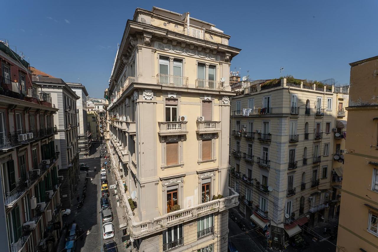 Greros H. Rooms Napoli Centro By Clapa Group Dislocated Hospitality Exterior foto